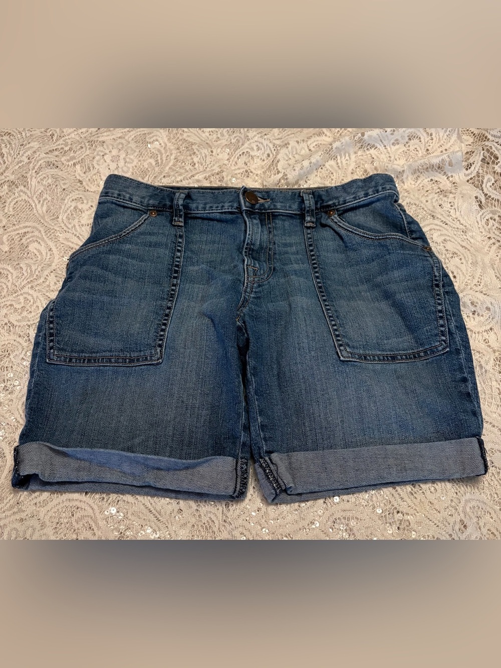 LOFT Pre-loved Women’s Denim Boyfriend Shorts in Blue Size 2